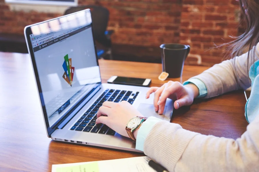 How to Write Content for Social Media Marketing