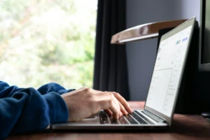How to Guest Post on Blogs
