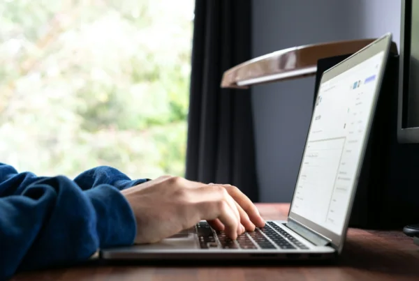 How to Guest Post on Blogs
